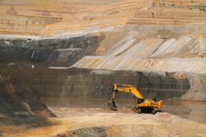 skilled migrant applying for FIFO mining job in Western Australia